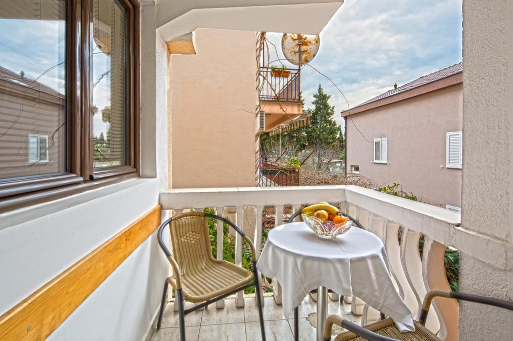 Guest House Harmonia Budva Eksteriør billede